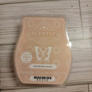 Scentsy Bar in Vanilla Barnwood